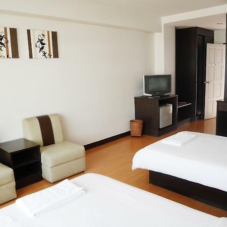 Roma Hotel Кхон Каен Екстериор снимка
