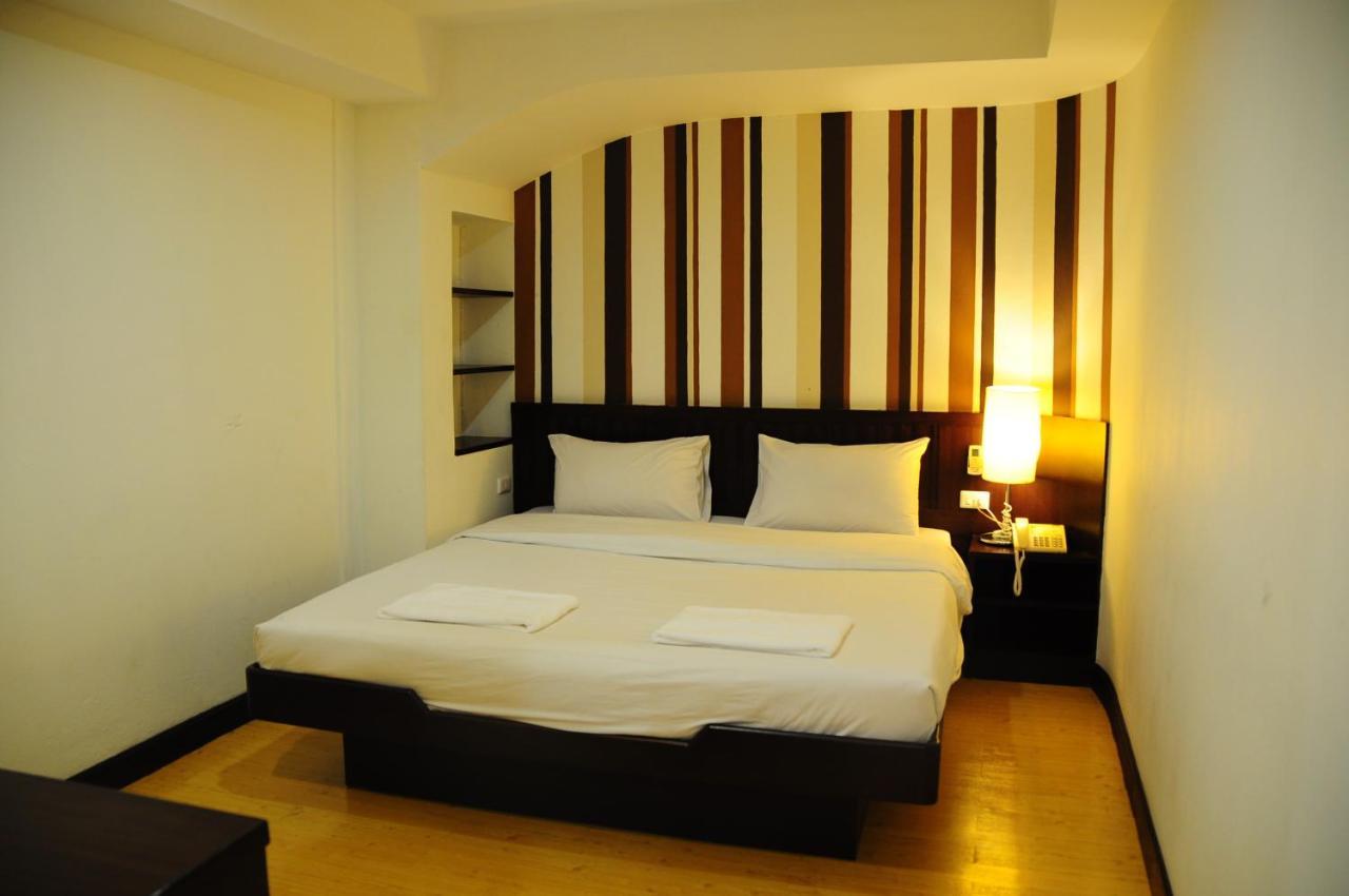 Roma Hotel Кхон Каен Екстериор снимка