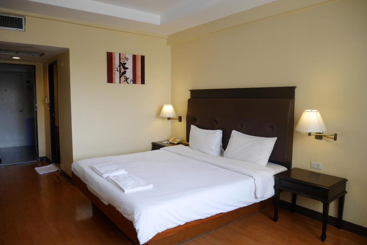 Roma Hotel Кхон Каен Екстериор снимка