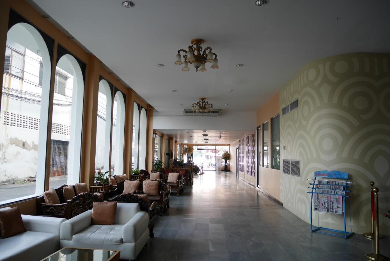 Roma Hotel Кхон Каен Екстериор снимка